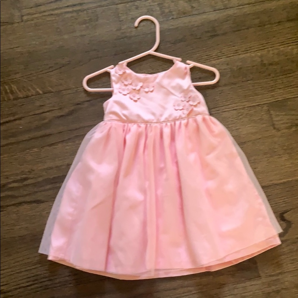 Baby girl dress carter’s 9M with flowers